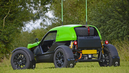 Ariel E Nomad 2025 1