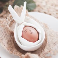 El huevo en la alimentación infantil: cuándo empezar a ofrecerlo y recetas para introducirlo en la dieta de los niños