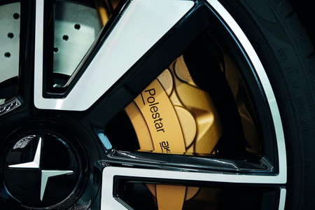 Polestar 1 16