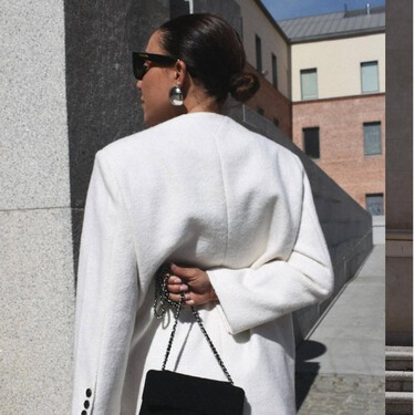 Massimo Dutti rebaja el precio de la chaqueta más elegante: color marfil y súper cómoda