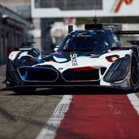 ¡Salvaje! El BMW M Hybrid V8 es la nueva bestia para las carreras de resistencia, y va a contracorriente