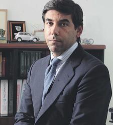 La venta de coches en España también era una burbuja, y ahora ha explotado
