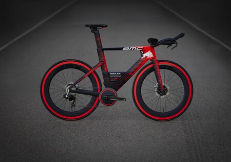Red Bull Y Bmc Crean La Bicicleta De Carretera Mas Rapida Del Mundo003