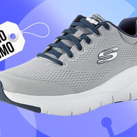 Las zapatillas Skechers rebajadísimas que necesitas para salir a caminar o para diario están hoy en Amazon 