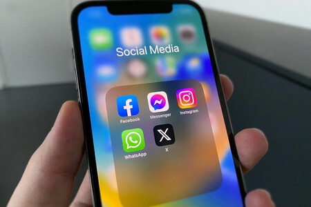 Whatsapp Facebook Instagram Plus Llegan Mexico Cuento Cuestan Como Activarlos Xataka Mexico 2