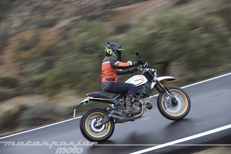 Ducati Scrambler Desert Sled 2017 097