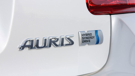 Toyota Auris Hybrid