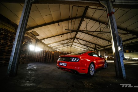 Ford Mustang 2017 011