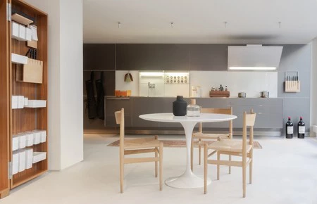 Dale un nuevo aire a tu cocina (y sin obras): cinco razones para revestirla con microcemento