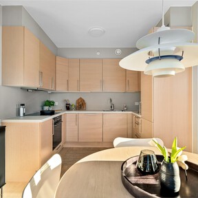 Casa Viva agotará este carrito auxiliar con aspiraciones a isla de cocina y camarera de servicio