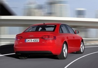 Audi completa la gama de motorizaciones y transmisiones del A4