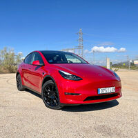 Los tiradores electrónicos de Tesla molan… hasta que fallan: la agencia de seguridad de EEUU cree que son una trampa mortal en caso de accidente