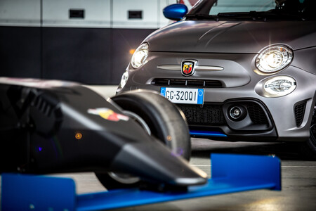 Abarth F595 Prueba Contacto 18