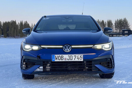 Volkswagen Golf R Driving Experience Mexico 36