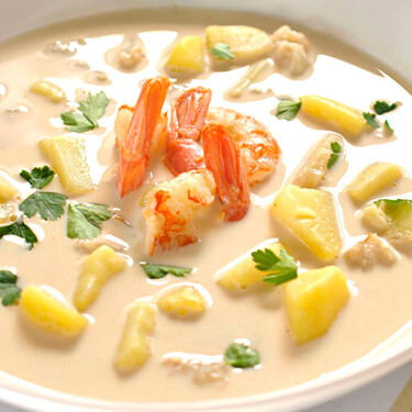 Todo el mundo flipa con la sopa de pescado vasca, pero la versión malagueña es tan buena o mejor