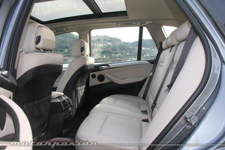 BMW X5 4.0d xDrive plazas traseras