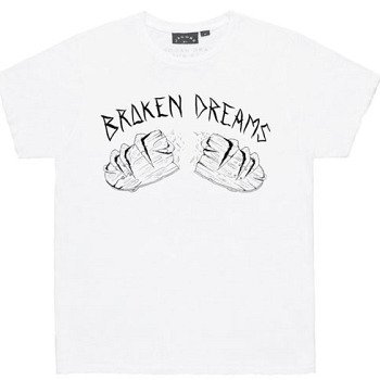 Marc Jacobs T-Shirts ayudando al Savannah Skate Park