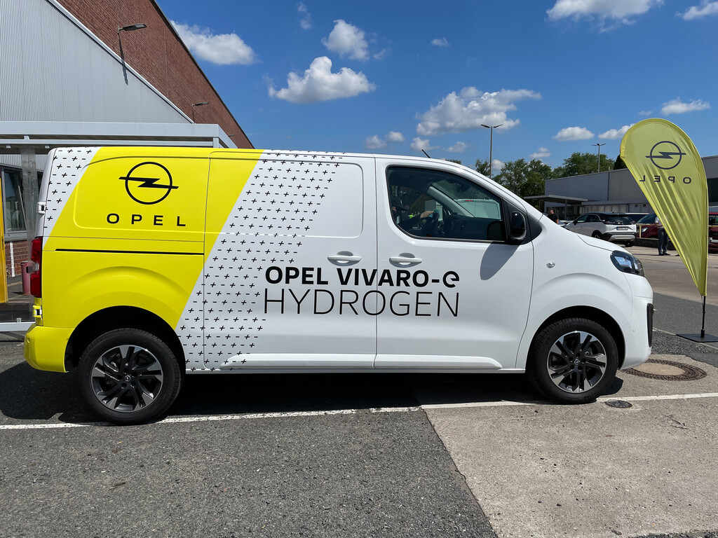 Stellantis quiere entrar en el juego del coche de hidrógeno. Su mayor rival: el hidrógeno