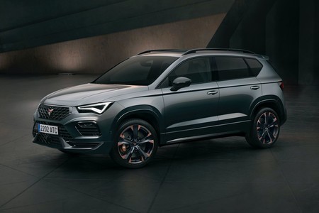 El CUPRA Ateca 2021 anuncia su facelift: más tecnología y 300 hp para triunfar en pista
