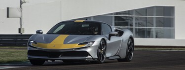 Probamos el Ferrari SF90 Stradale Assetto Fiorano: el superdeportivo tecnológicamente más avanzado de Ferrari con 1.000 CV