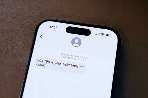 Foto de un mensaje texto de verificación