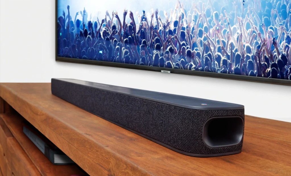 JBL pone a la venta su primera barra de sonido con Android TV y Google Assistant integrados