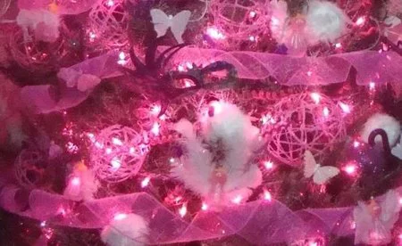 Enséñanos tu decoración de Navidad: los árboles de Maira y Eduardo