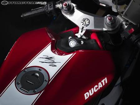 Ducati 848 Nicky Hayden edition