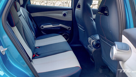 Byd Atto 3 asientos traseros