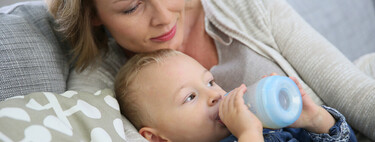 Nacen más bebés que nunca de madres mayores de 45 años en España