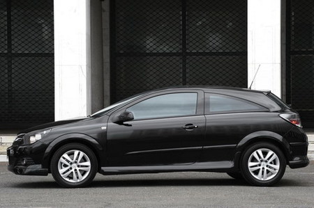 Opel Astra GTC edición Anniversary