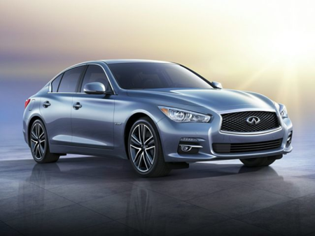 Infiniti Q50 híbrido llega a México