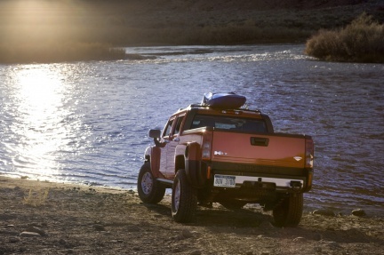 2009 Hummer H3T, presentación en Chicago