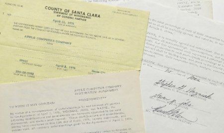 Salen a subasta los documentos de fundación de Apple firmados por Jobs, Wozniak y Wayne
