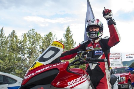 Bruno Langlois y laDucati Multistrada 1200 S en Pikes Peak 2013