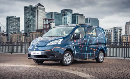 Nissan crea la primera oficina móvil 100% eléctrica con la e-NV200 WORKSPACe