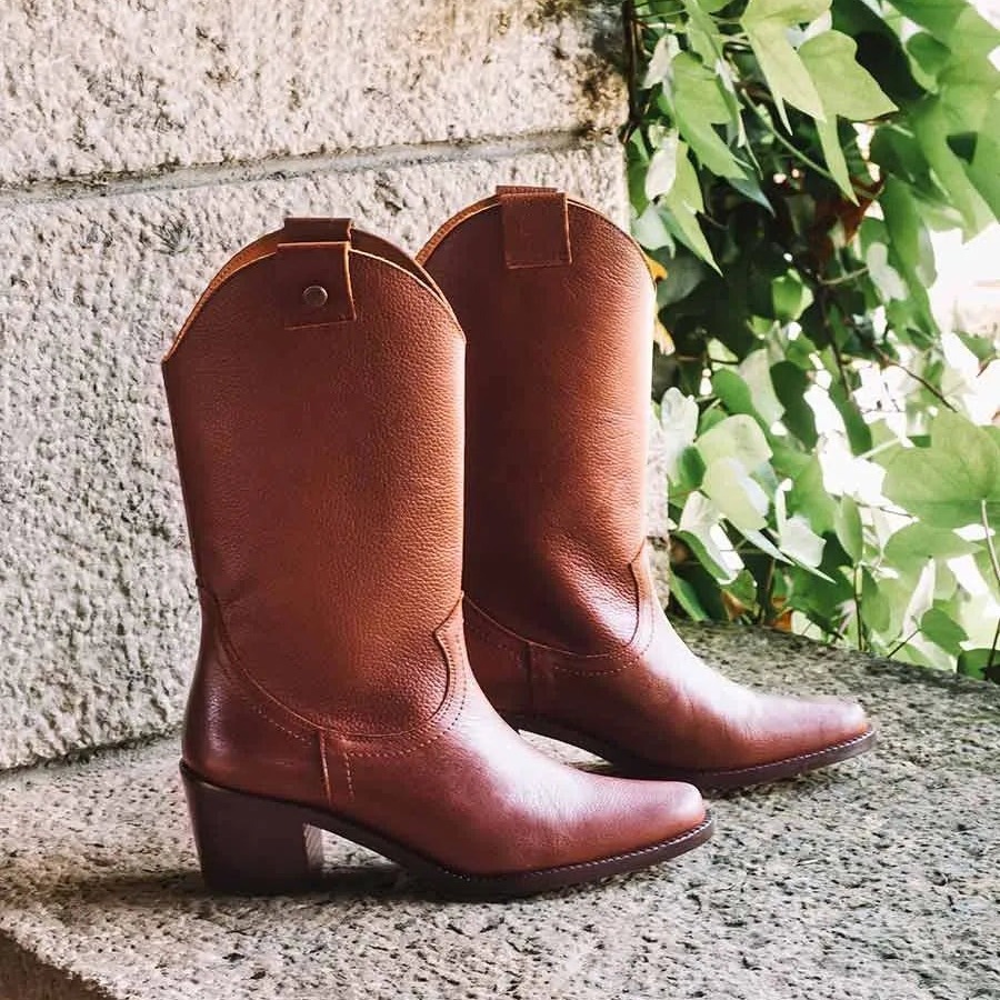 UBEDA
Botines de mujer cowboy en piel con tacón | UBEDA