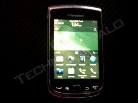 BlackBerry Torch 2, primera imágenes del nuevo híbrido de RIM