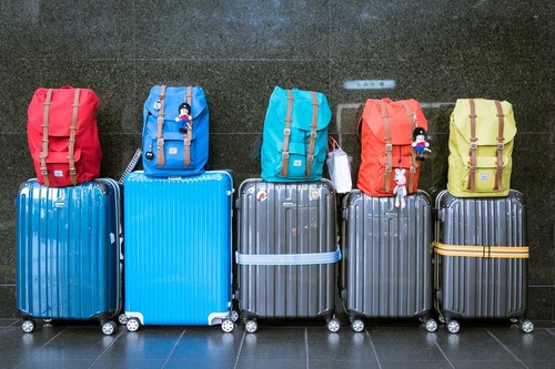 Los trucos que utilizan los viajeros españoles para no exceder los límites de equipaje de las aerolíneas