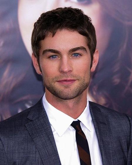 ¡Uy, uy, qué tenemos a Chace Crawford solterito!