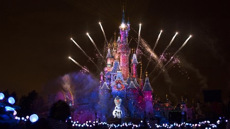 Disneyland París se prepara para recibir la Navidad