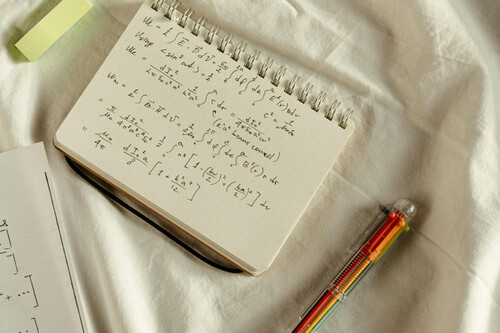 Este matemático logró resolver un problema de álgebra que desconcertó a los expertos por más de 200 años