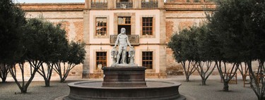 Era una antigua fábrica en Querétaro y hoy es un hotel y cervecería con una escultura gigante de Hércules, a 2 horas de CDMX 