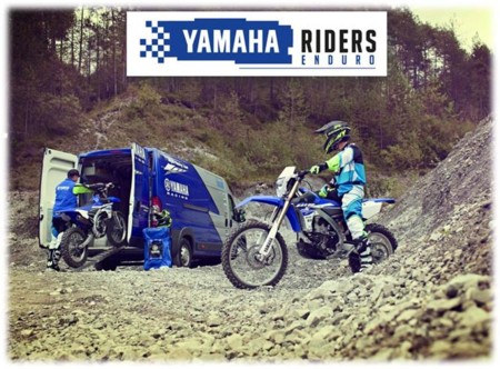 ¿Quieres sentirte casi como un piloto profesional de enduro? Pues conviértete en Yamaha Riders