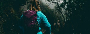 Decathlon rebaja la chaqueta impermeable más ligera para que no te paré ni el frío ni la lluvia en tus próximas escapadas