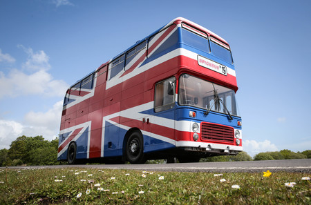 Duerme en el bus de las Spice Girls y siéntete como si estuvieras de gira con ellas