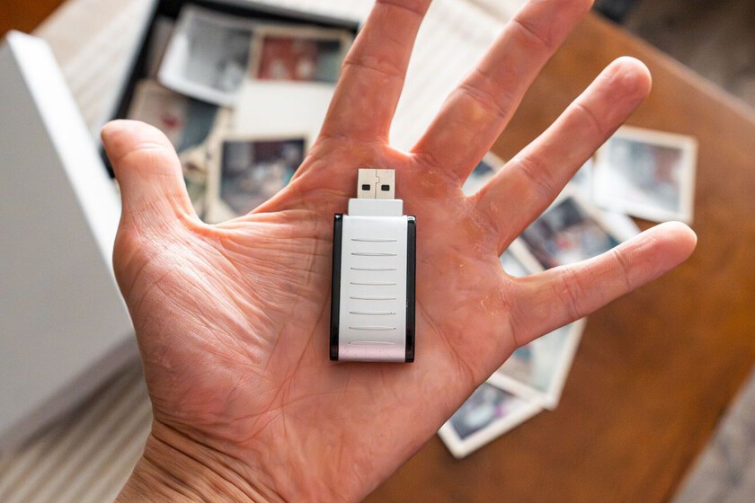 Un pendrive USB es la solución barata a tus problemas de almacenamiento: todos los usos que puedes darle en el móvil y cómo aprovecharlos