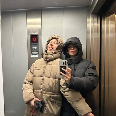 Acaba de llegar a Lidl la chaqueta ligera e impermeable color azabache por menos de 13 euros que se agotará pronto