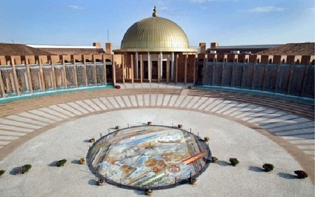 Visita gratis el Palacio de Exposiciones y Congresos de Sevilla 