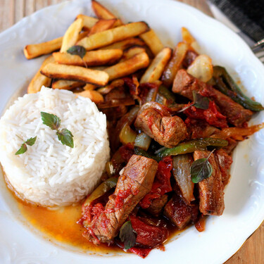 Cómo hacer lomo saltado, la receta peruana más auténtica